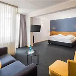 Отель Western 3*