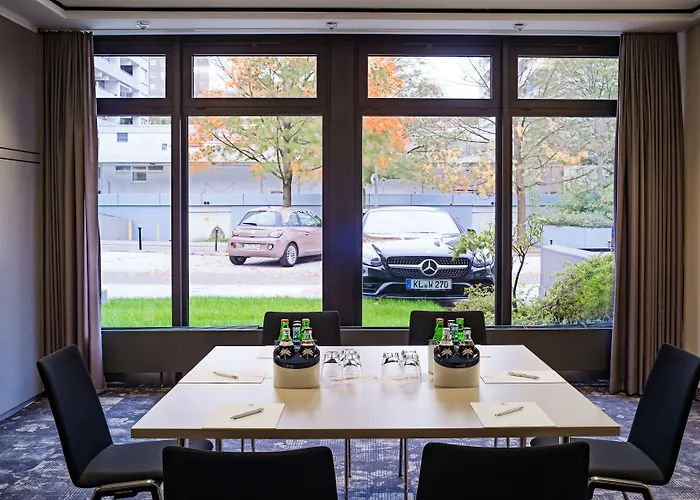 凯泽斯劳滕贝斯特韦斯特酒店 3* 凯撒斯劳滕